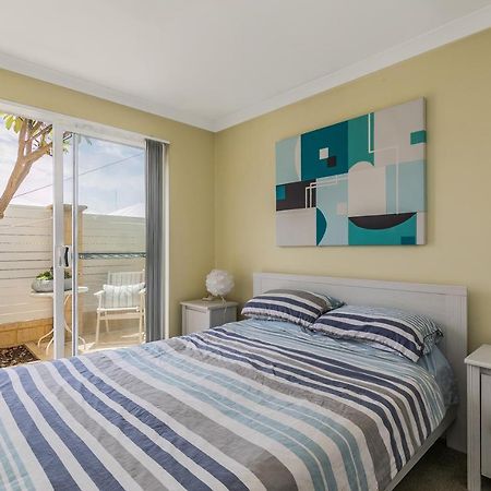 Ocean Keys Cottage - Free Wifi Mindarie Esterno foto
